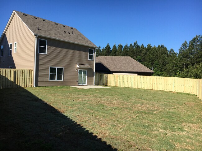 Foto del edificio - Doss Ferry Community in Kimberly Al  2 story house built 2017, 3 Bedroom, 2.5 bathroom house with...