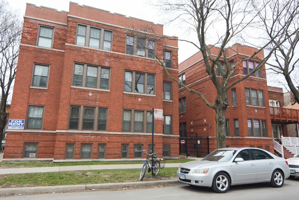 Primary Photo - 1622 W Roscoe St