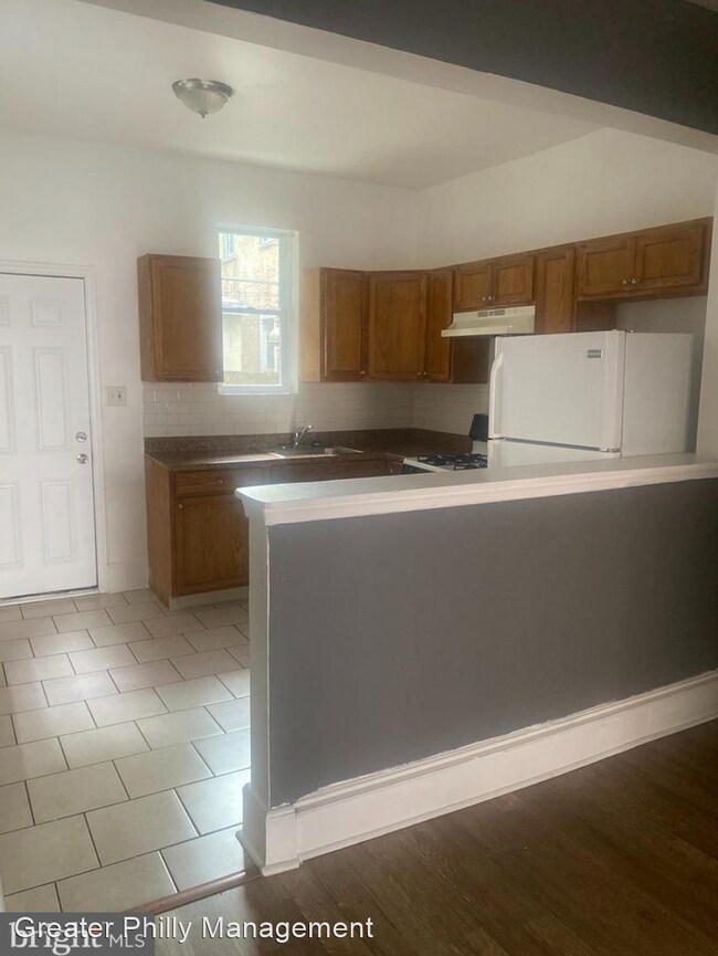 Building Photo - 3 br, 1 bath House - 1533 Newkirk St