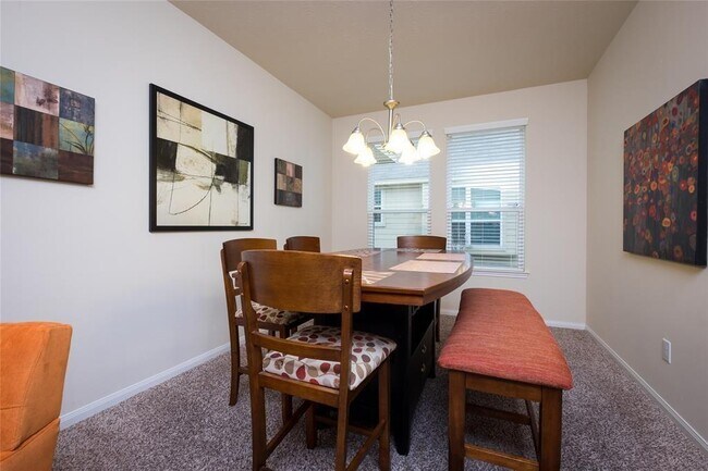 Foto del edificio - 25023 Diamond Ranch Dr