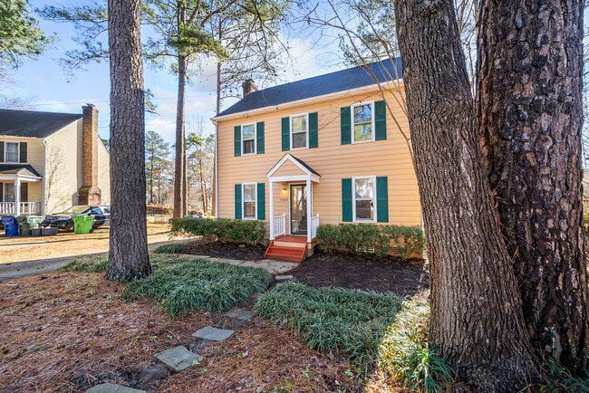 Foto del edificio - 7404 N Thorncliff Pl