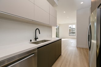 Building Photo - Coda
