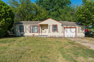 Building Photo - 1713 S Faulders Ln