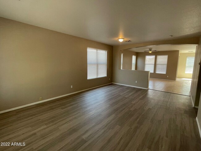 Building Photo - 40849 N Arbor Ave