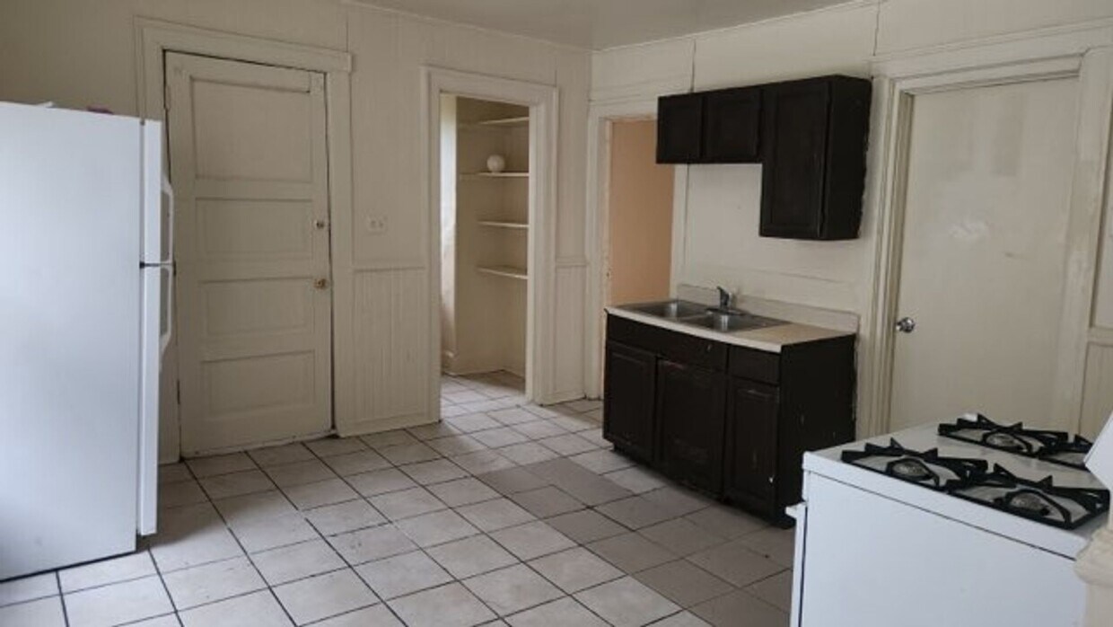 Primary Photo - 3169-3171 N 6th St. (Duplex)