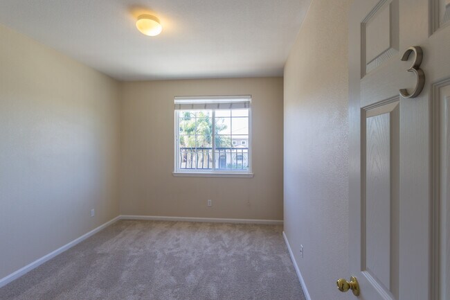 Building Photo - 2621 Covelite Way