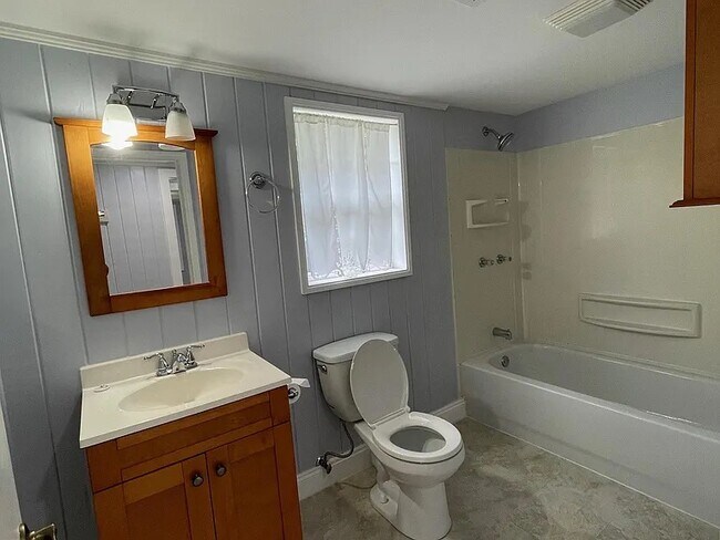 Foto del edificio - 5369 Munson Hwy