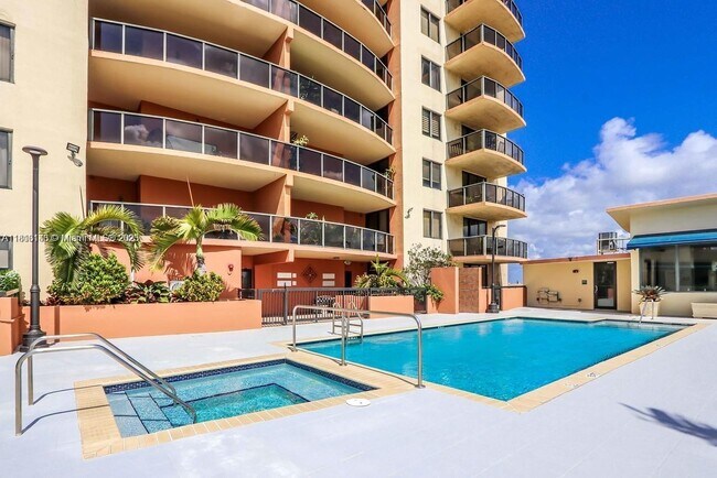 Foto del edificio - 2301 SW 27th Ave