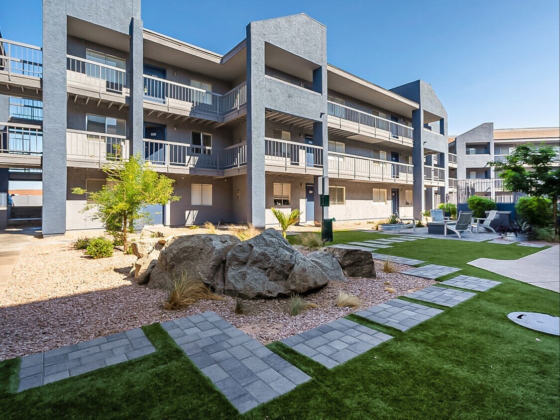 Avenel On 16th Apartments Phoenix Az Apartments Com Avenel On 16th Apartments Phoenix Az Apartments Com