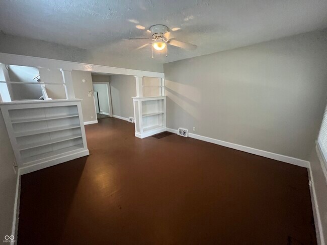 Building Photo - 4218 Carrollton Ave