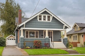 Building Photo - 2925 NE 53rd Ave
