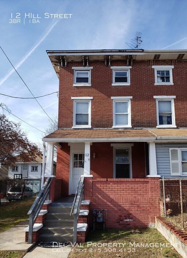 12 Hill St, Upland, PA 19015 Room for Rent in Upland, PA