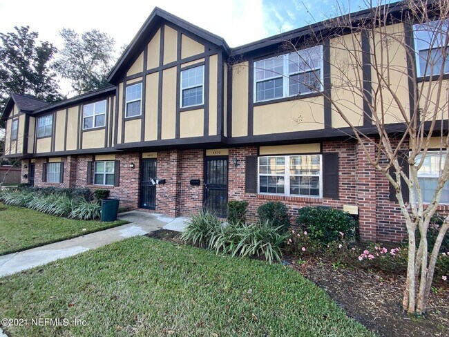 Building Photo - 4830 Windrush Ln