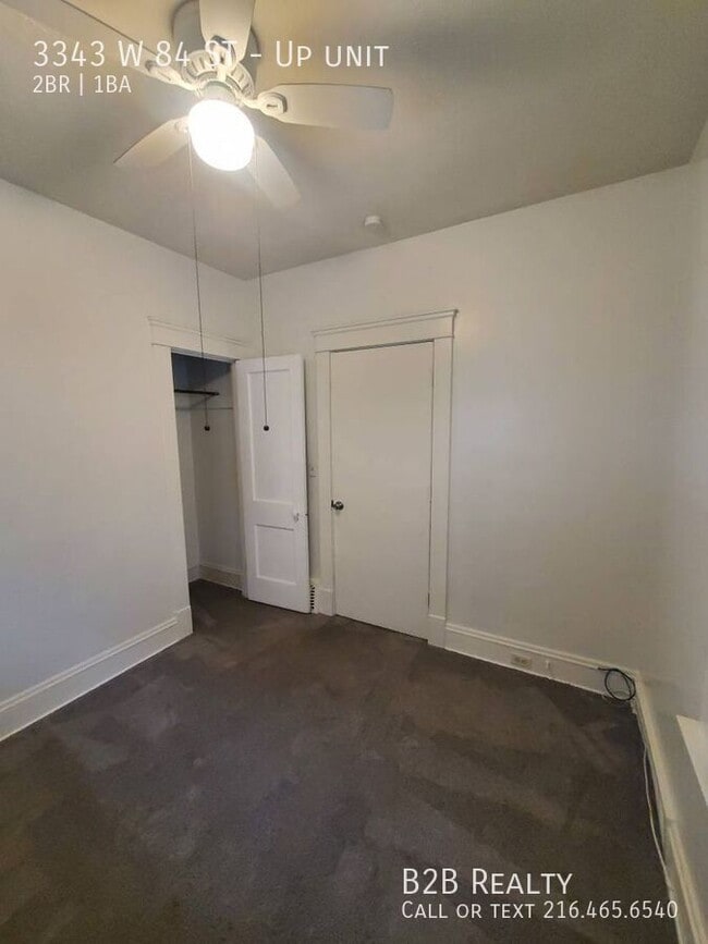 Foto del edificio - 3343 W 84th St