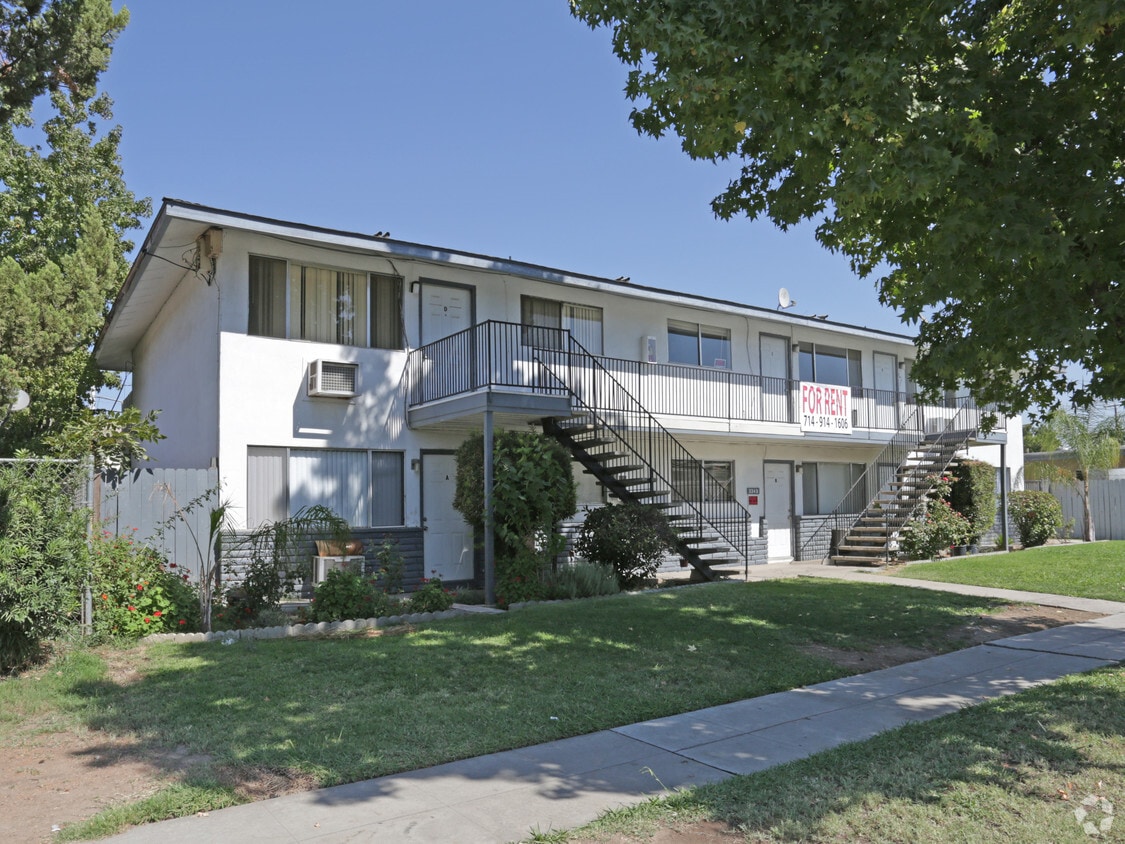 3345 E Fairmont Ave, Fresno, CA 93726 Apartments in Fresno, CA
