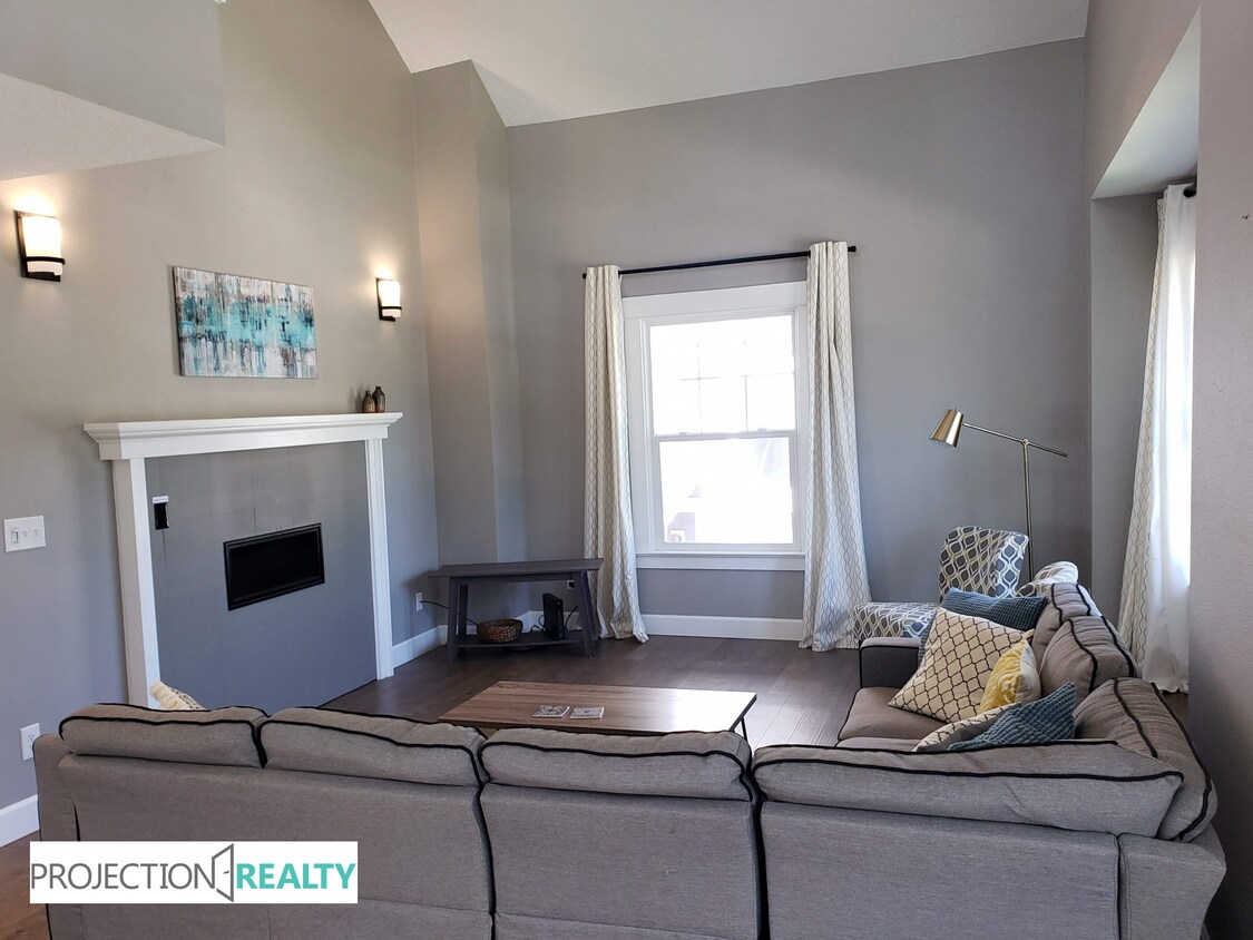 Foto principal - 6628 N Amherst St