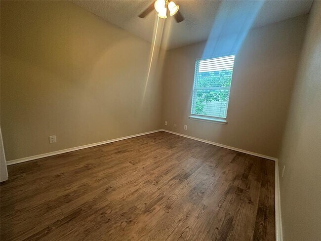 Building Photo - 6110 Wheless Cove