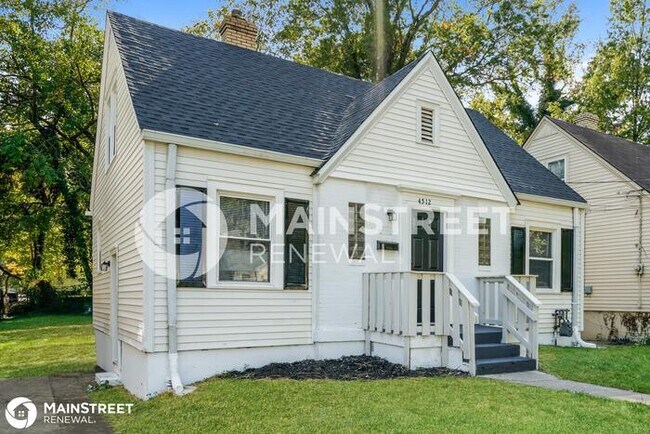 Foto del edificio - 4512 Grand Ave, Louisville, KY 40211