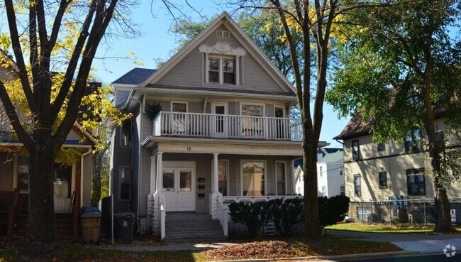 Building Photo - 16 N Broom St