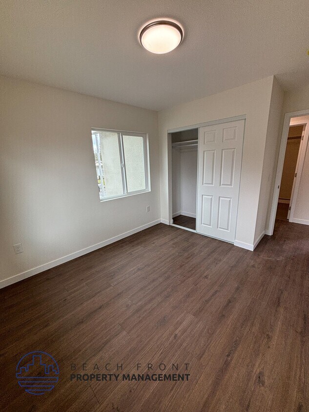 Foto principal - 14316 Christine Dr.