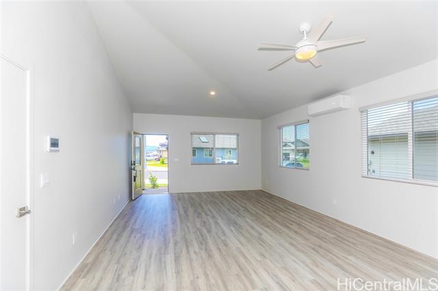 Foto del edificio - 91-4042-4046 Hikuha St