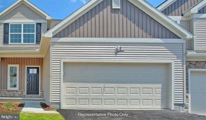 Building Photo - 1807 Shady Ln