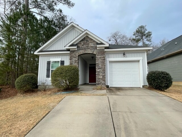 Foto del edificio - 704 Kensey Park Ln