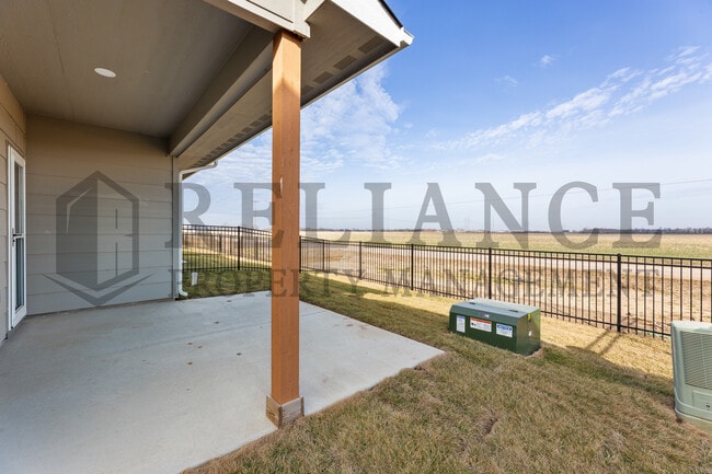 Foto del edificio - 12438 Blanford St