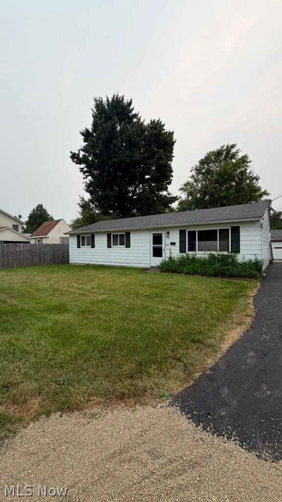 Building Photo - 5830 Beech Dr