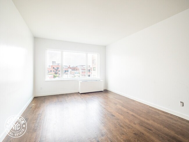 Building Photo - 1209 Dekalb Ave