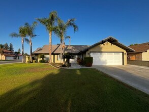 Building Photo - 3613 Dovewood St