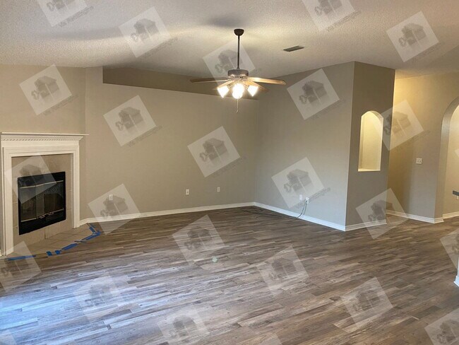 Foto del edificio - 5162 Brookside Dr