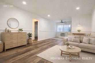 Building Photo - 10839 Morrison St