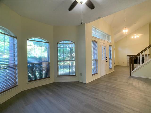 Foto del edificio - 1809 Crescent Creek Ln