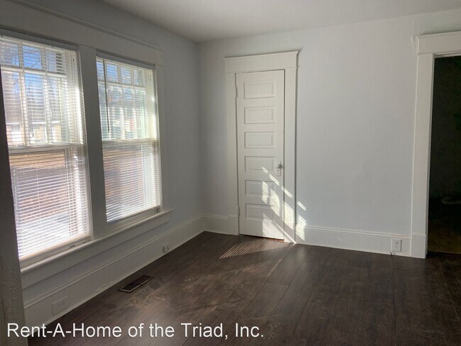 Building Photo - 3 br, 2 bath House - 1500 Marion Street