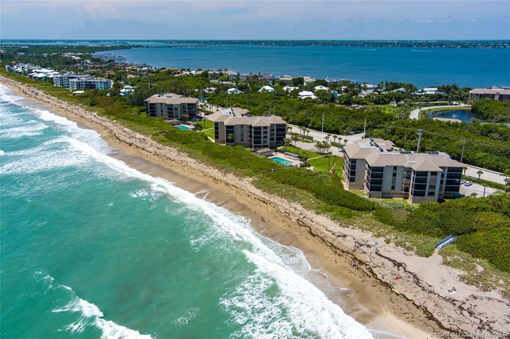 Foto principal - 2641 NE Ocean Blvd