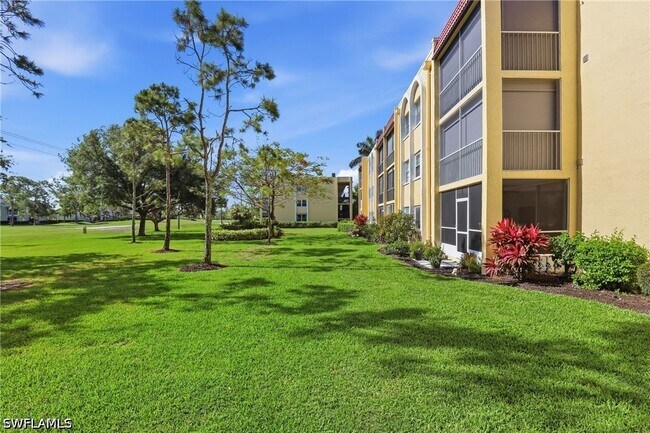 Foto del edificio - 1086 Forest Lakes Dr