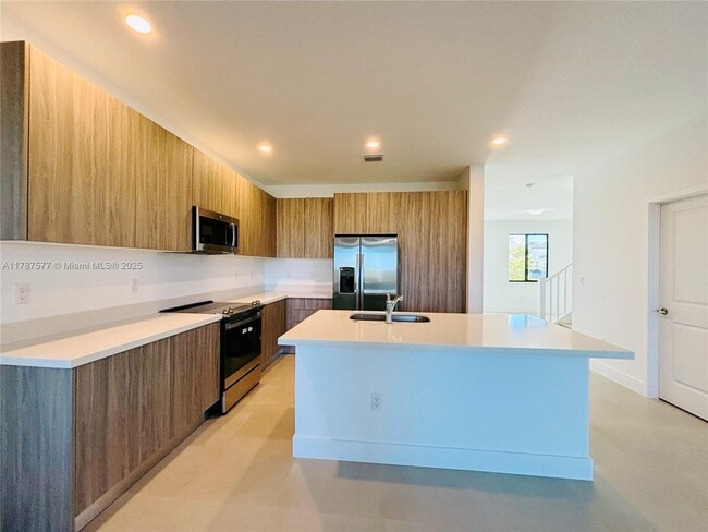 Building Photo - 15737 SW 136th Terrace