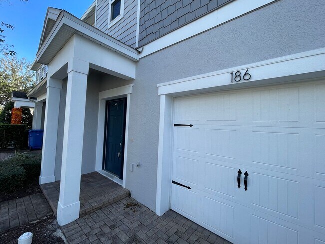 Foto del edificio - 3BD/2.5BA Town Home In Gated Mitchell Creek Community in Oviedo!