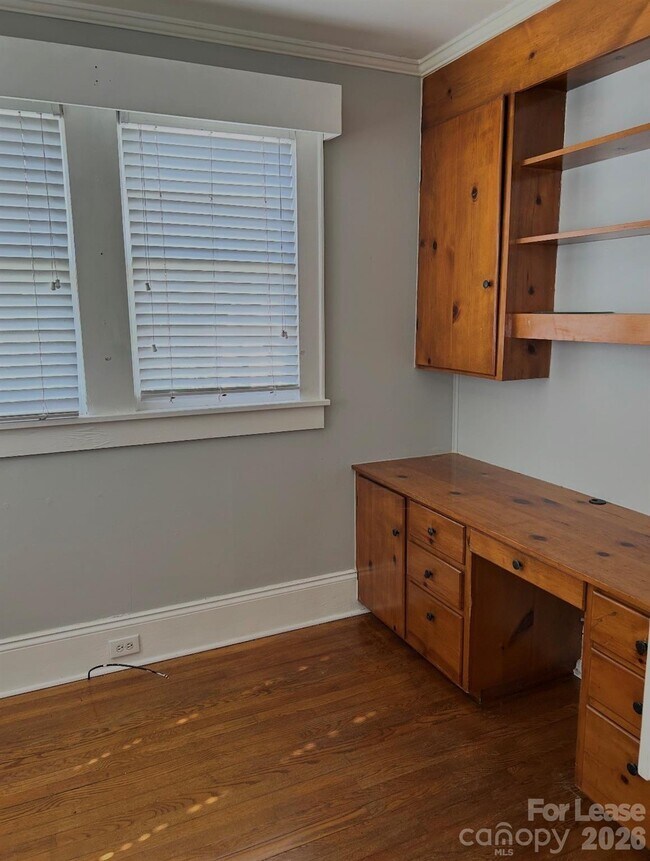 Foto del edificio - 412 E Horah St