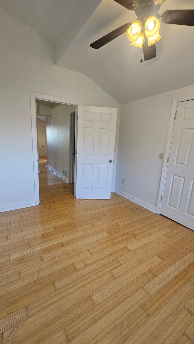 Bedroom 2 with double door closet - 635 Kress Aly