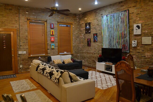 Foto del edificio - 1232 N Cleaver St