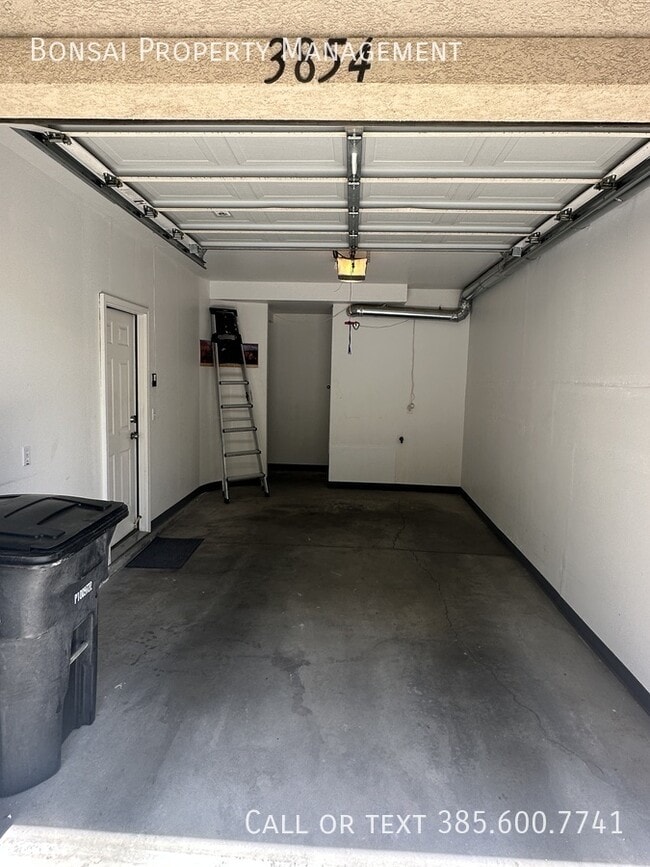 Foto del edificio - 3854 Garonne Ave