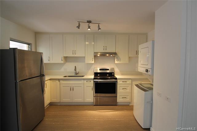 Building Photo - 47-420-420 Hui Iwa St