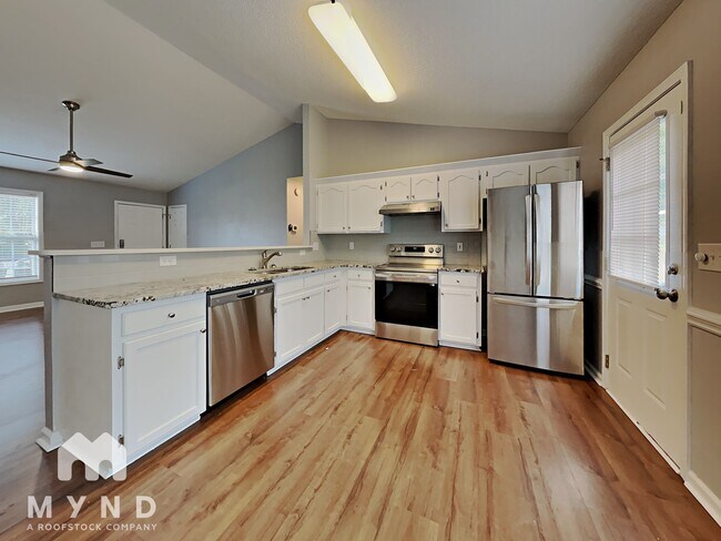 Building Photo - 4113 Ringtail Ct SE
