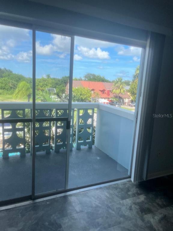 Foto del edificio - 221 Columbia Dr