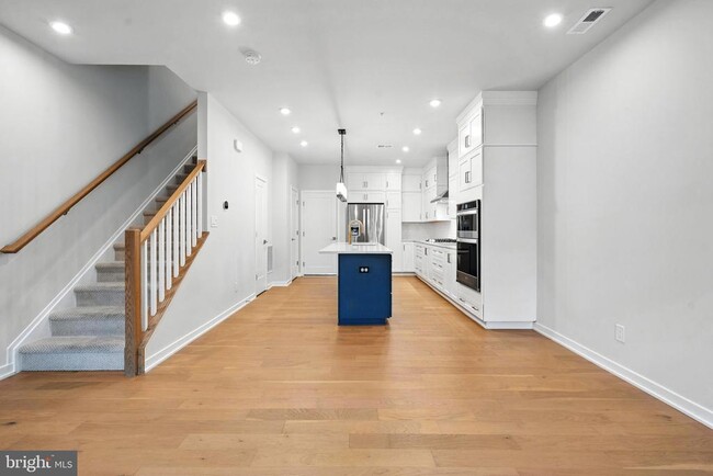Building Photo - 7548 Sawyer Farm Wy