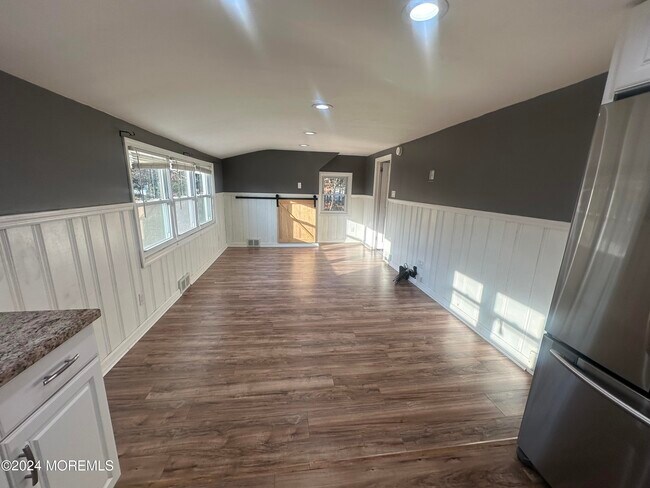 Foto del edificio - 514 Drum Point Rd