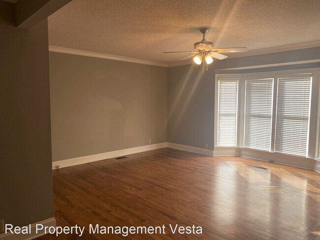 Building Photo - 2 br, 2 bath House - 175-A Corbin Avenue