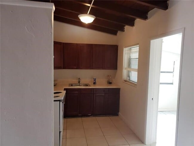 Foto del edificio - 1524 NW 19th Ave